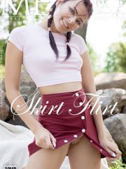 Skirt Flirt : Nana