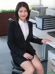 赤坂桃子 新入社員のお仕事 Vol.31カリビアンコム