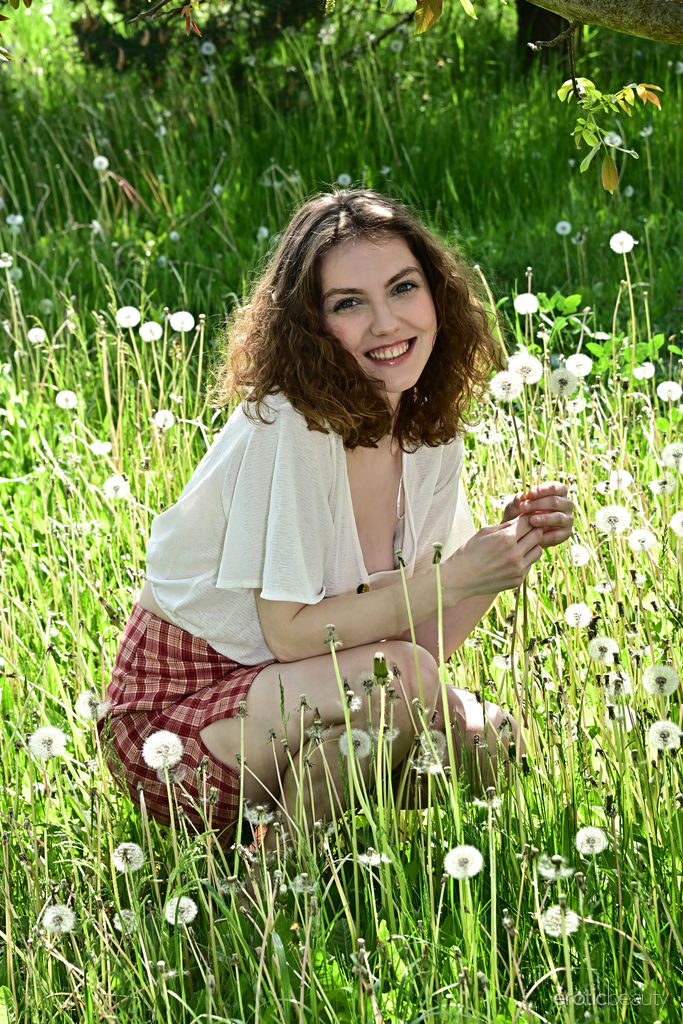 Julia Jacobs