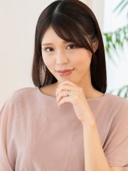 まんチラの誘惑 ~ 高身長Gカップ美人ママ ~ : 桜田桃羽